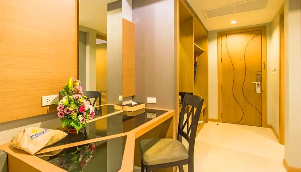 هتل آوا سی ریزورت